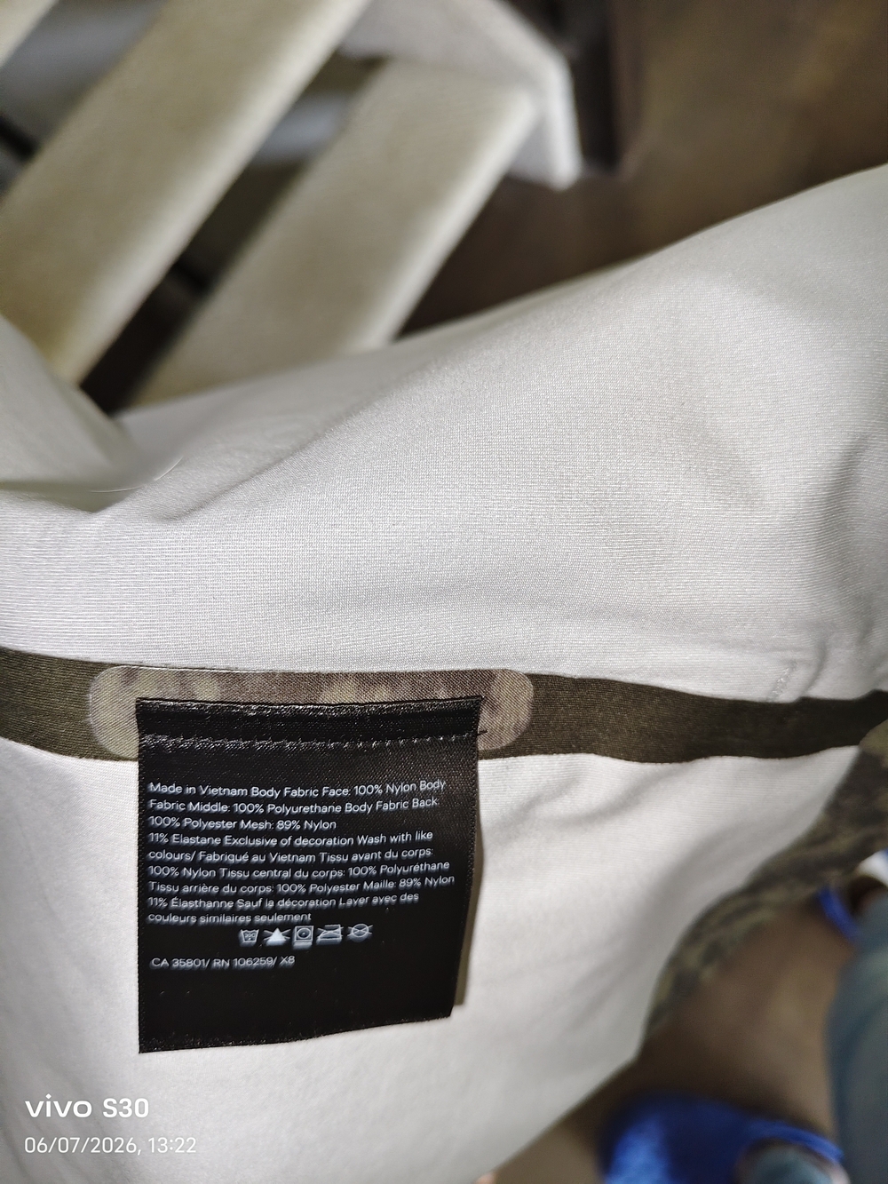 lululemon athletica Olive Camo Hooded Utility Jacket - Picture 4 of 4